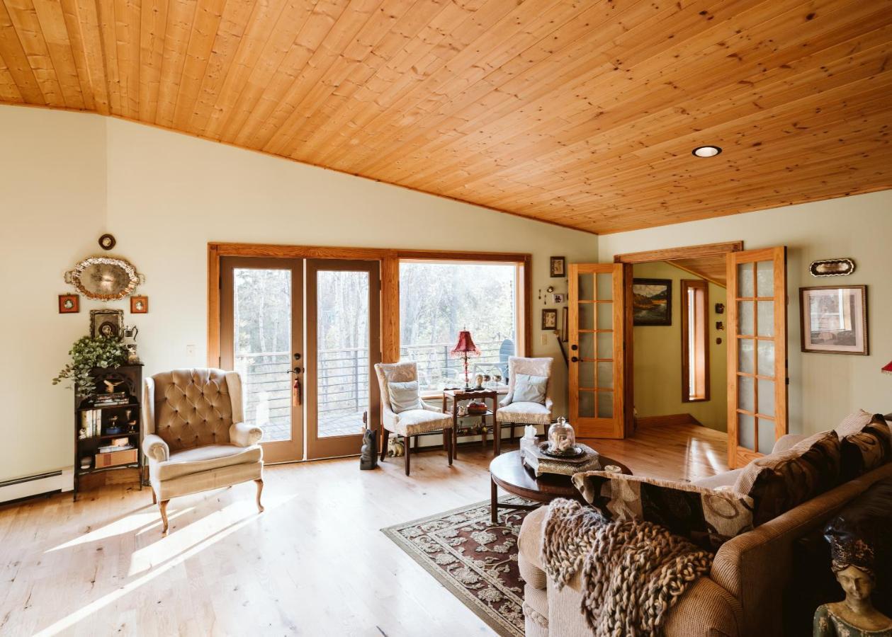 Maria'S Creekside B&B 앵커리지 외부 사진