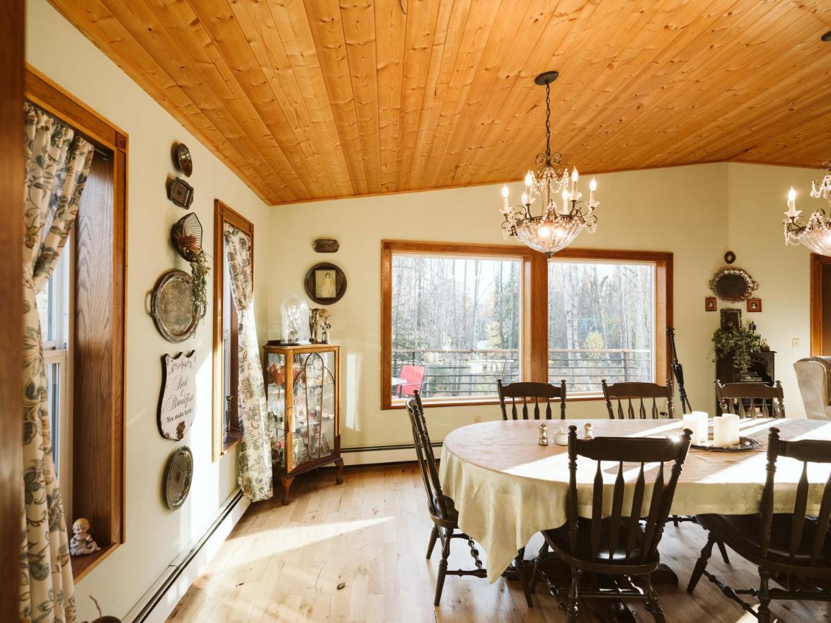Maria'S Creekside B&B 앵커리지 외부 사진